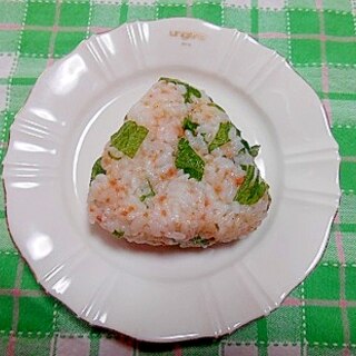 鮭と大葉のおにぎり